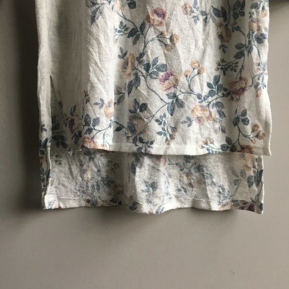 ⚪ LC Lauren Conrad Runway floral cream keyhole pullover blouse - Picture 5 of 16